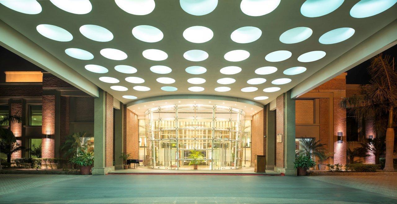 Aveda Hotel - Ludhiana Exterior foto